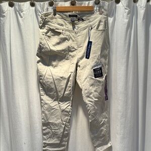 Bandolino Cream Ankle Jeans
